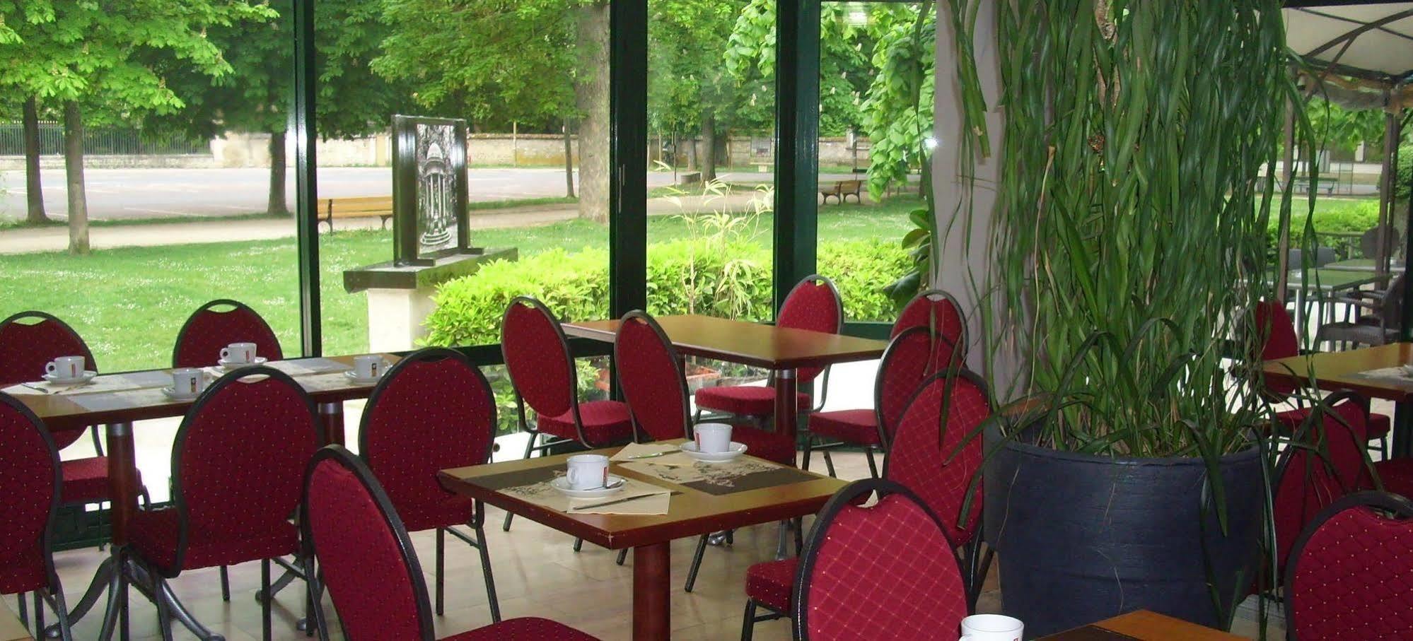 Hotel Restaurant Du Parc De La Colombiere Dijon Ngoại thất bức ảnh